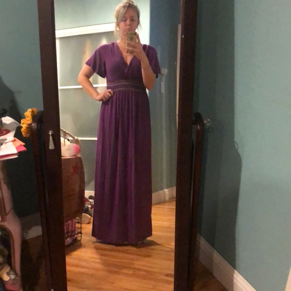 Maxi dress purple with sinched waist